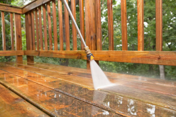 Best Patio and Deck Pressure Washing  in Chipley, FL